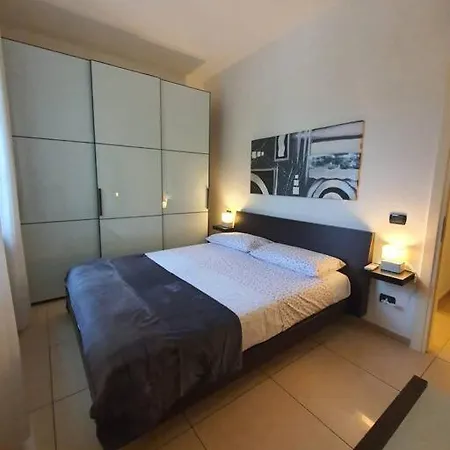 La Casa Di Elena Versilia - Two Apartments Marina di Pietrasanta Buitenkant foto