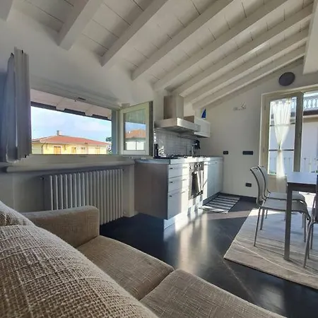 La Casa Di Elena Versilia - Two Apartments Marina di Pietrasanta Buitenkant foto