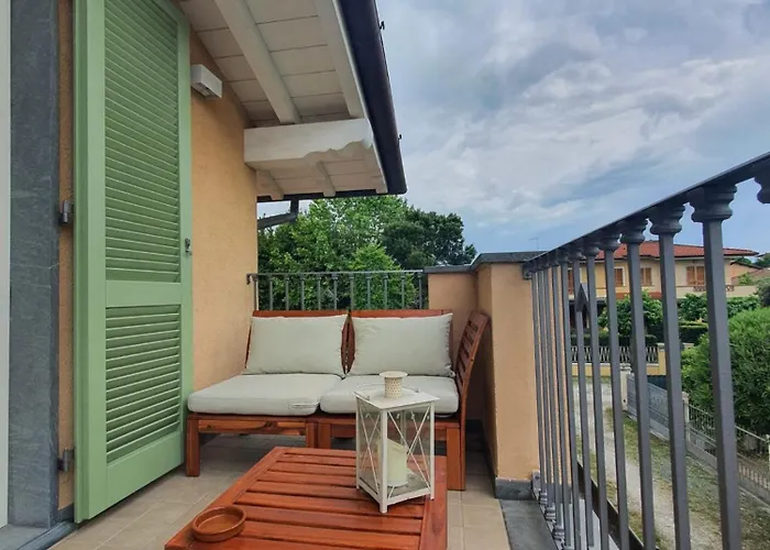 La Casa Di Elena Versilia - Two Apartments